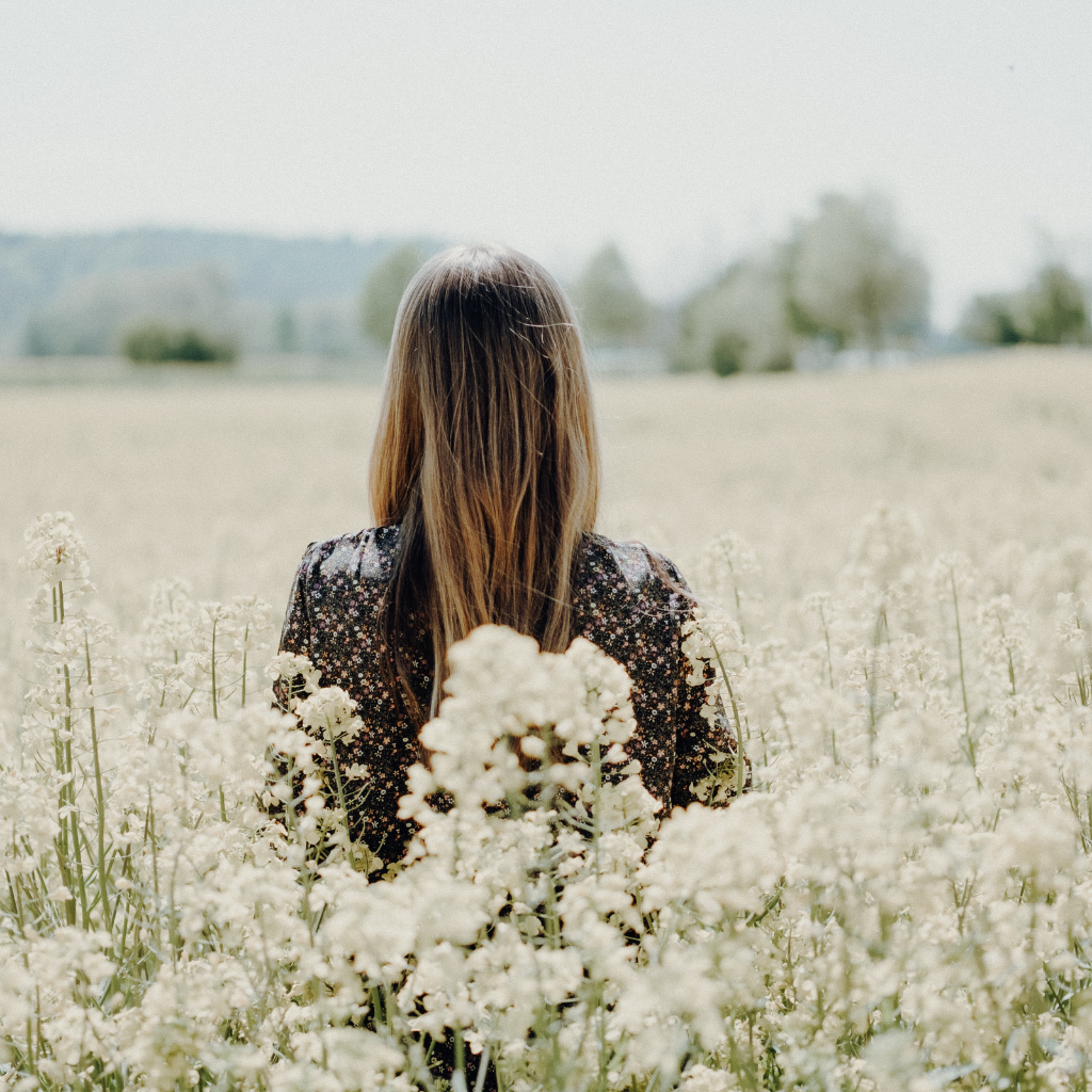 Hormonal influence on gut motility before menstruation